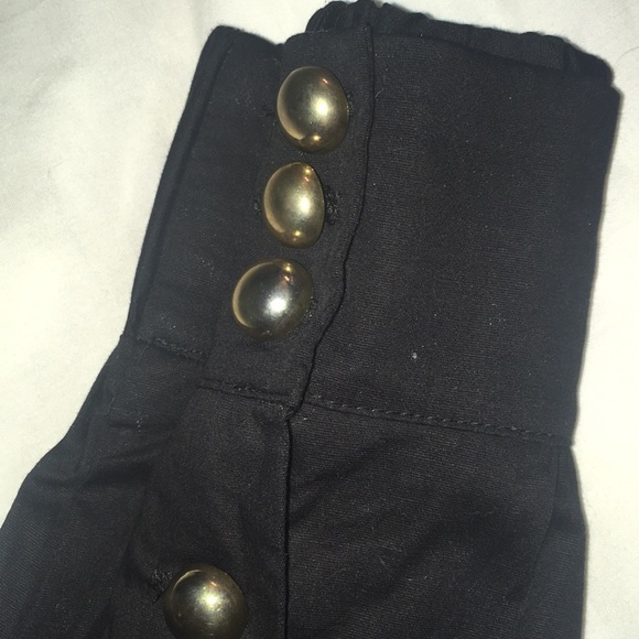 Adorable black and gold button high waist skirt - Picture 8 of 9